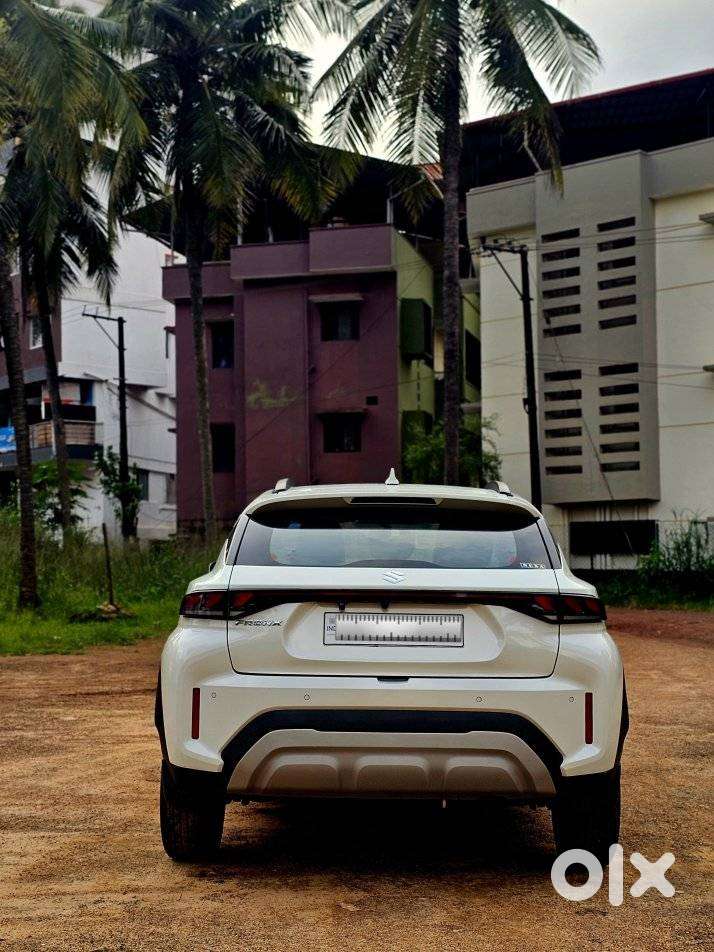 Maruti Suzuki Fronx Delta Plus 1.2 Ags, 2024, Petrol