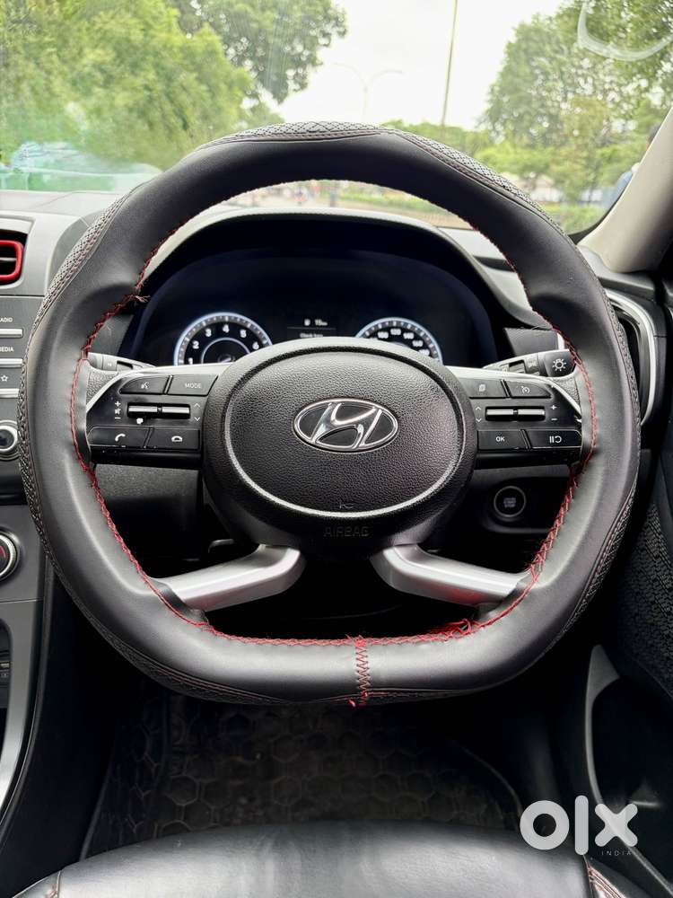 Hyundai Creta 1.5 S Plus Knight Diesel Dual Tone, 2022, Diesel
