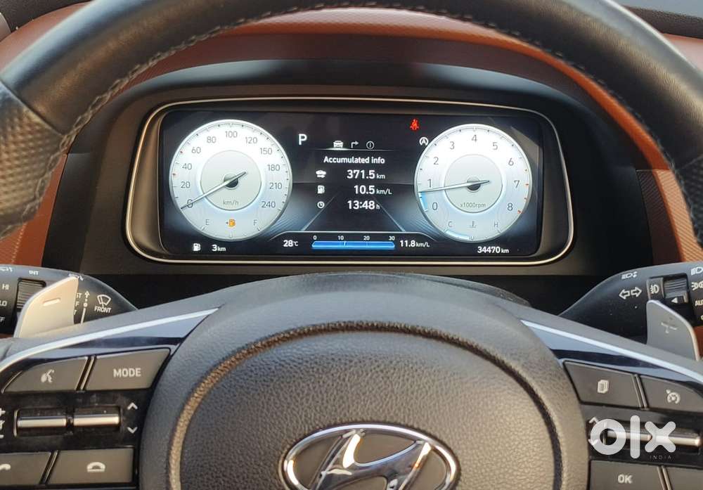 Hyundai Alcazar Signature 1.5 Petrol Dct 6str, 2023, Petrol