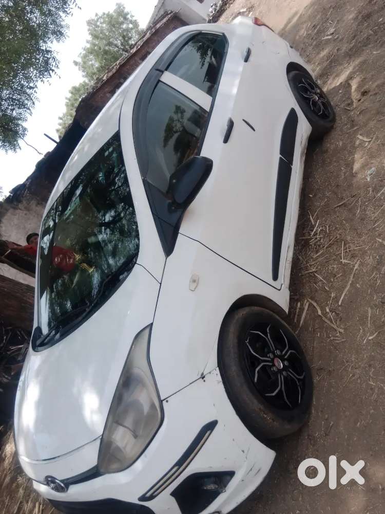 Hyundai Xcent 2017 Cng & Hybrids 223000 Km Driven
