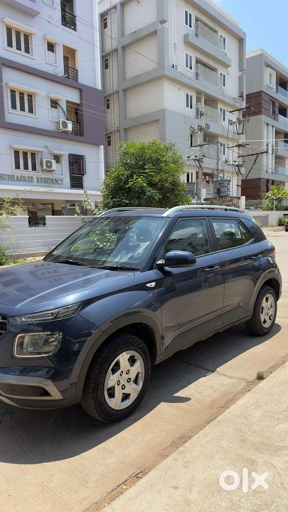 Hyundai Venue S 1.2 Petrol, 2019, Petrol