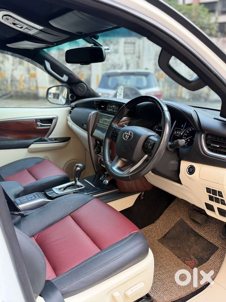 Toyota Fortuner Legender 4x2 At 2.8, 2023, Diesel