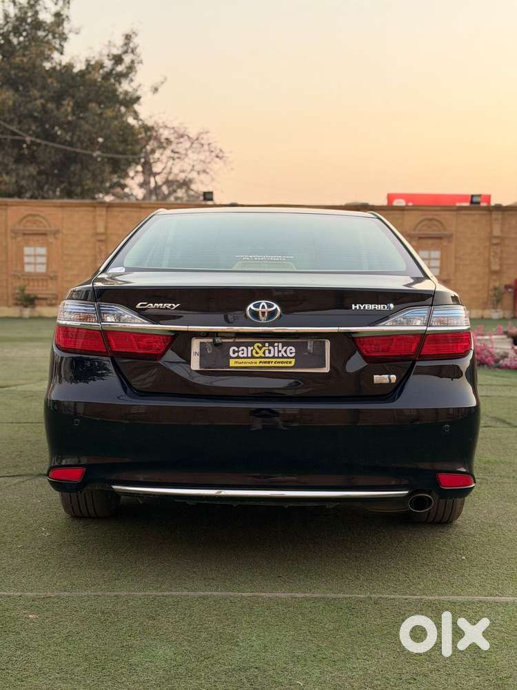 Toyota Camry 2.5 Hybrid, 2016, Cng & Hybrids