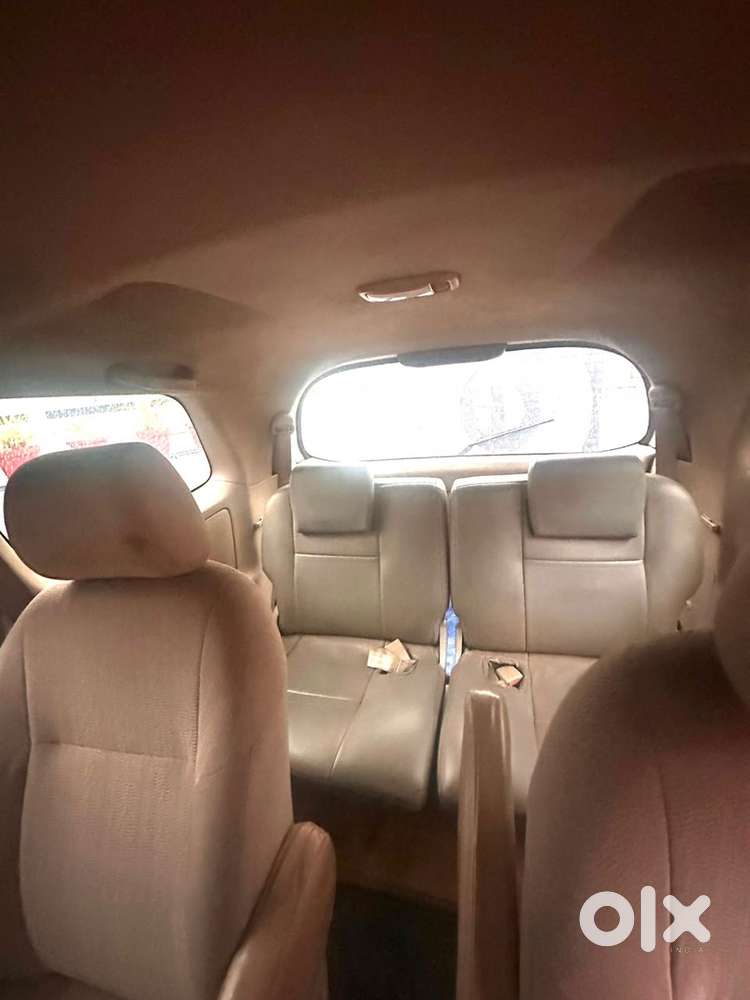 Toyota Innova 2007 Diesel Well Maintained, 4 New Tyres