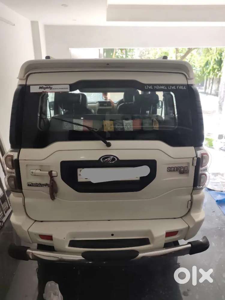 Mahindra Scorpio 2017 Diesel 57200 Km Driven