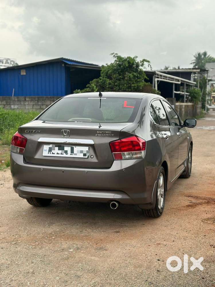 Honda City 2011-2013 V At Exclusive, 2011, Petrol