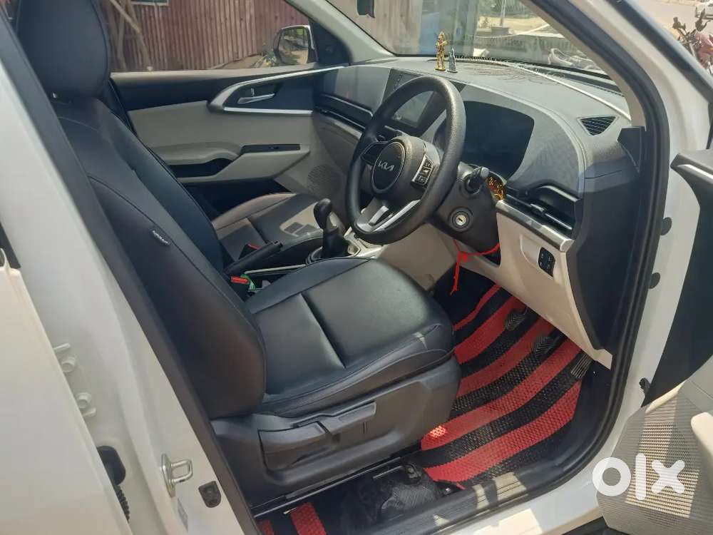 Kia Carens Premium 7 Str 2024