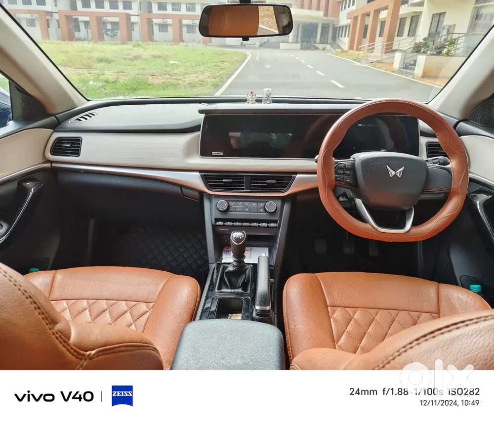 Xuv 700 ,less Driven Showroom Condition Vehicle