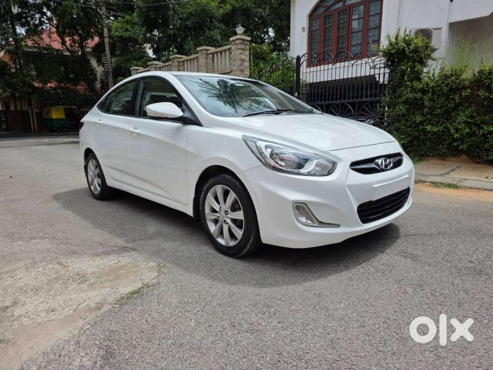 Hyundai Verna Vtvt 1.6 Sx, 2012, Petrol