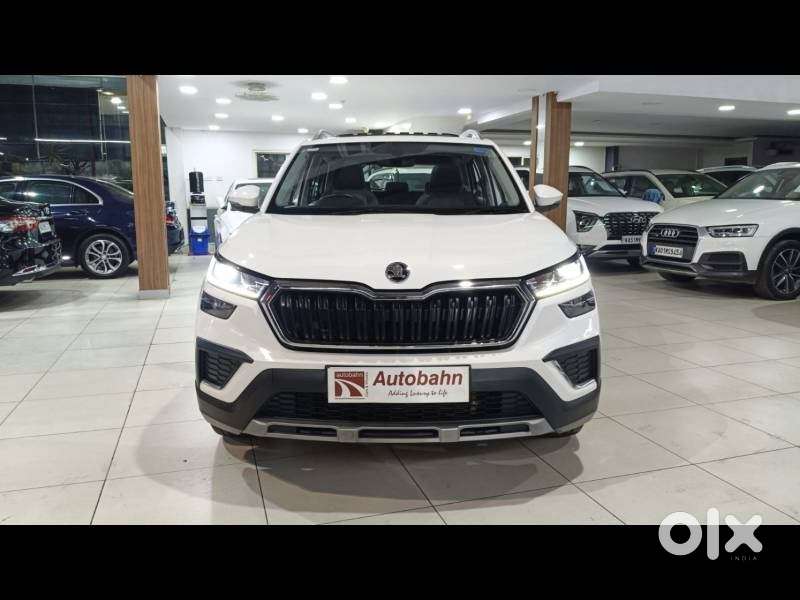 Skoda Kushaq Style 1.0l Tsi At, 2023, Petrol