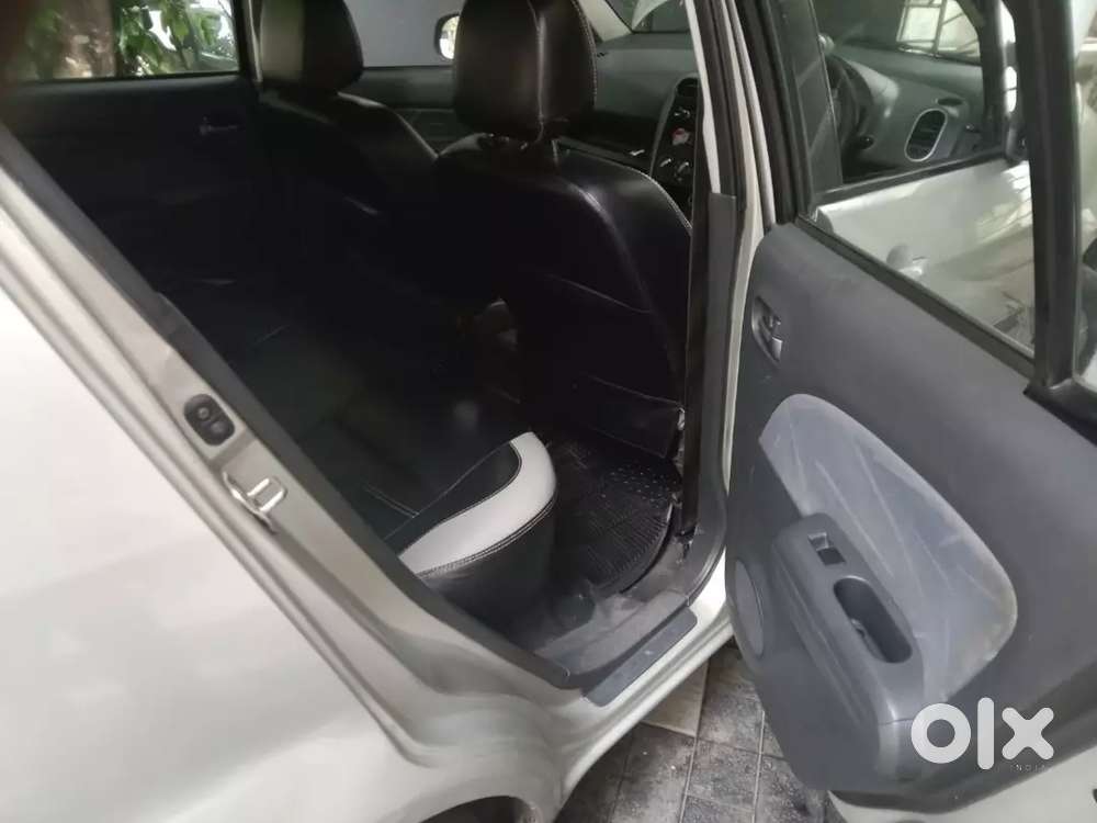 Maruti Suzuki Ritz 2010 New Paper