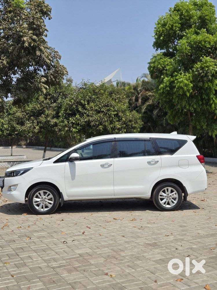 Toyota Innova Crysta 2.4 V, 2018, Diesel