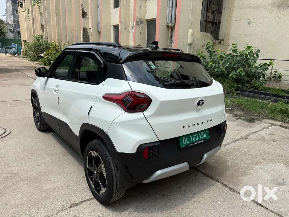 Tata Punch Ev Empowered Plus Lr, 2024, Electric