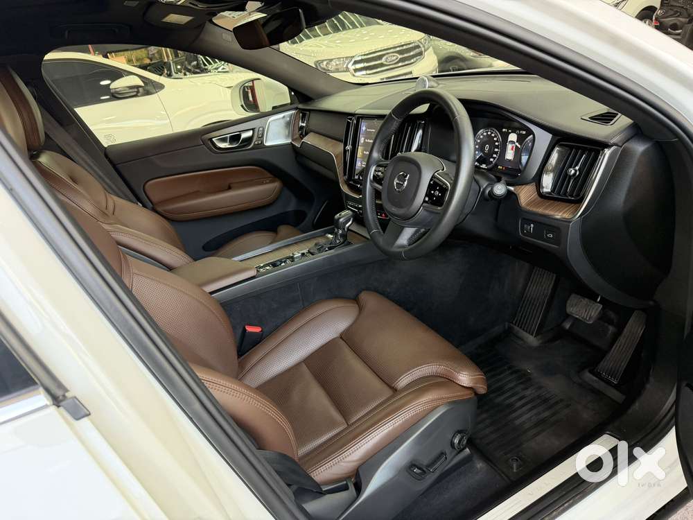 Volvo Xc60 D5 Inscription, 2021, Diesel
