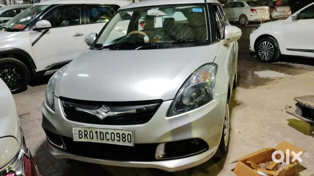 Maruti Suzuki Dzire 2017 Petrol Well Maintained With Service Record