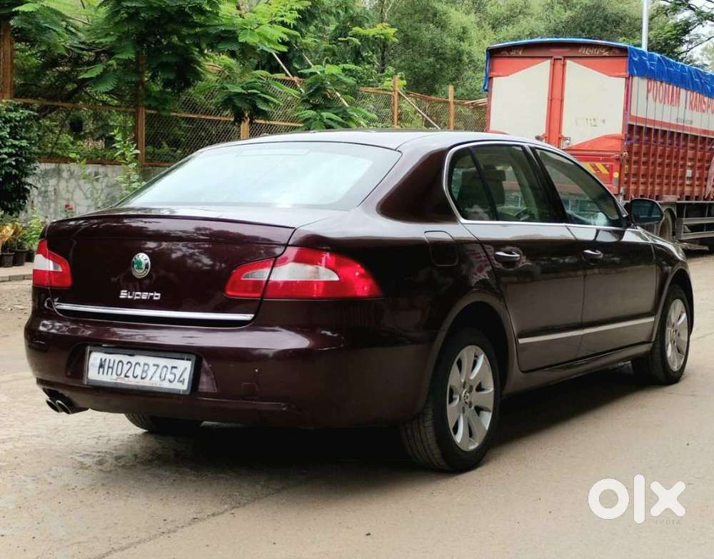 Skoda Superb 1.8 Elegance Tsi At, 2011, Petrol