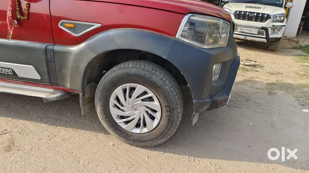Mahindra Scorpio 2015 Diesel 98000 Km Driven