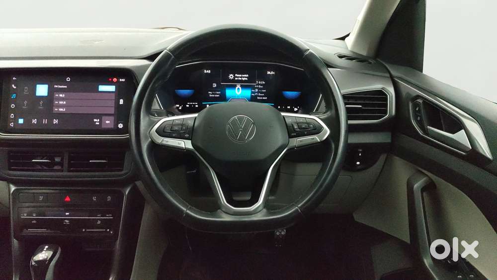 Volkswagen Taigun 1.0 Tsi Topline At, 2022, Petrol