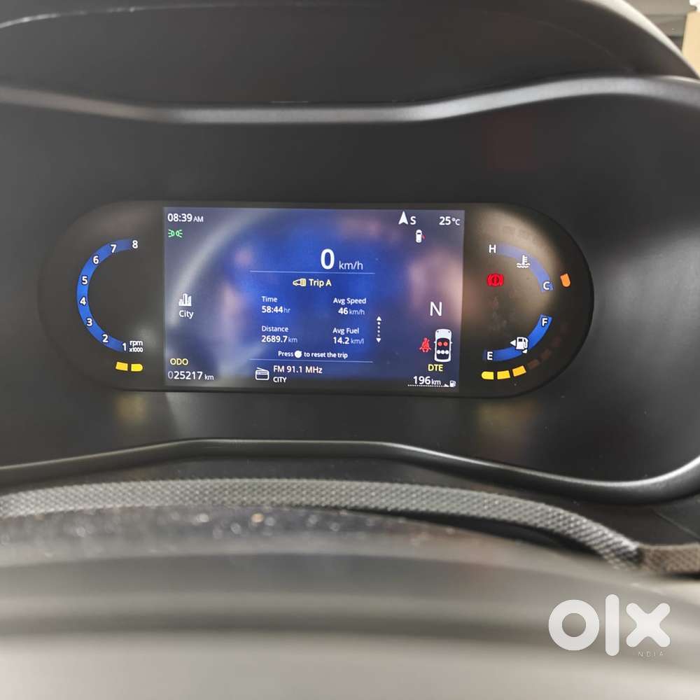 Tata Nexon Petrol 2024