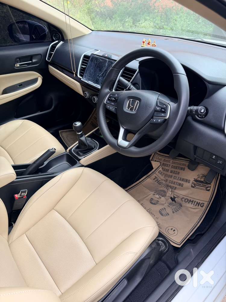 Honda City 2025 Petrol Well Maintained