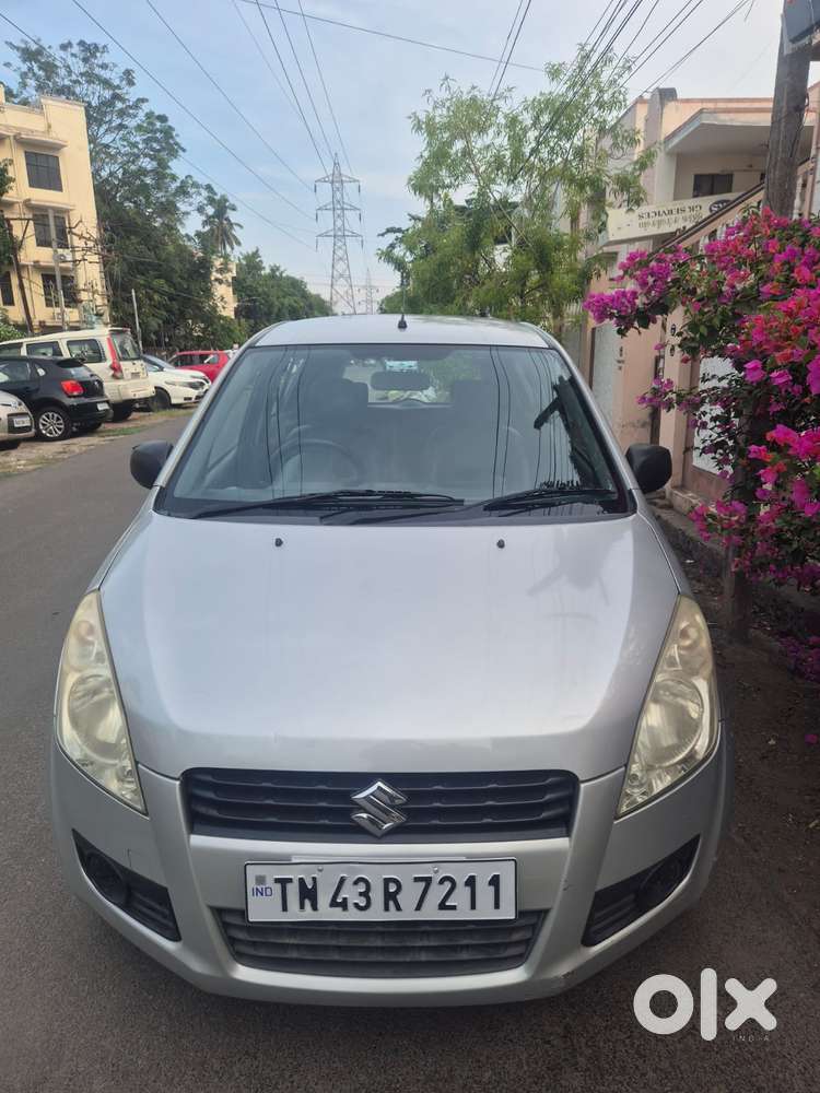 Maruti Suzuki Ritz Lxi, 2011, Petrol