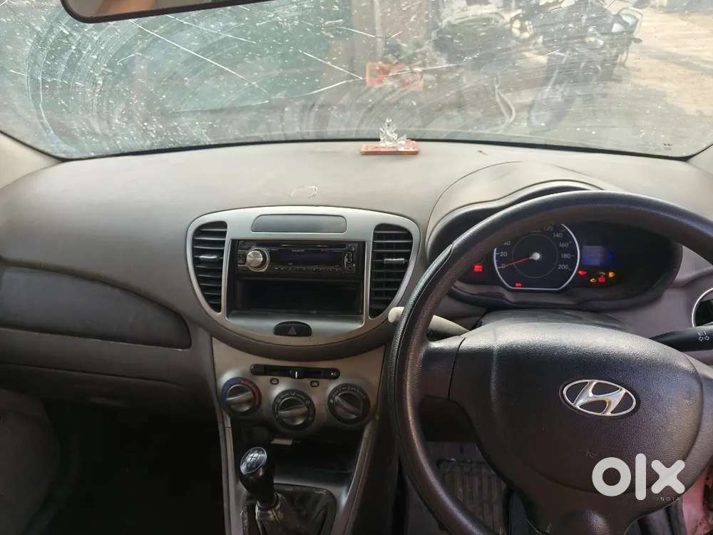 Hyundai I10 2010 Petrol 80200 Km Driven