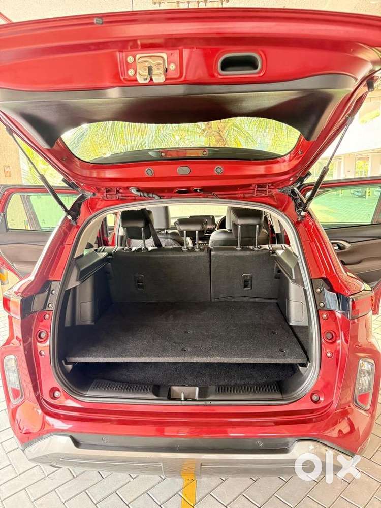 Hyryder Hybrid 2023  Full Option  Single Owner  Mint Condition