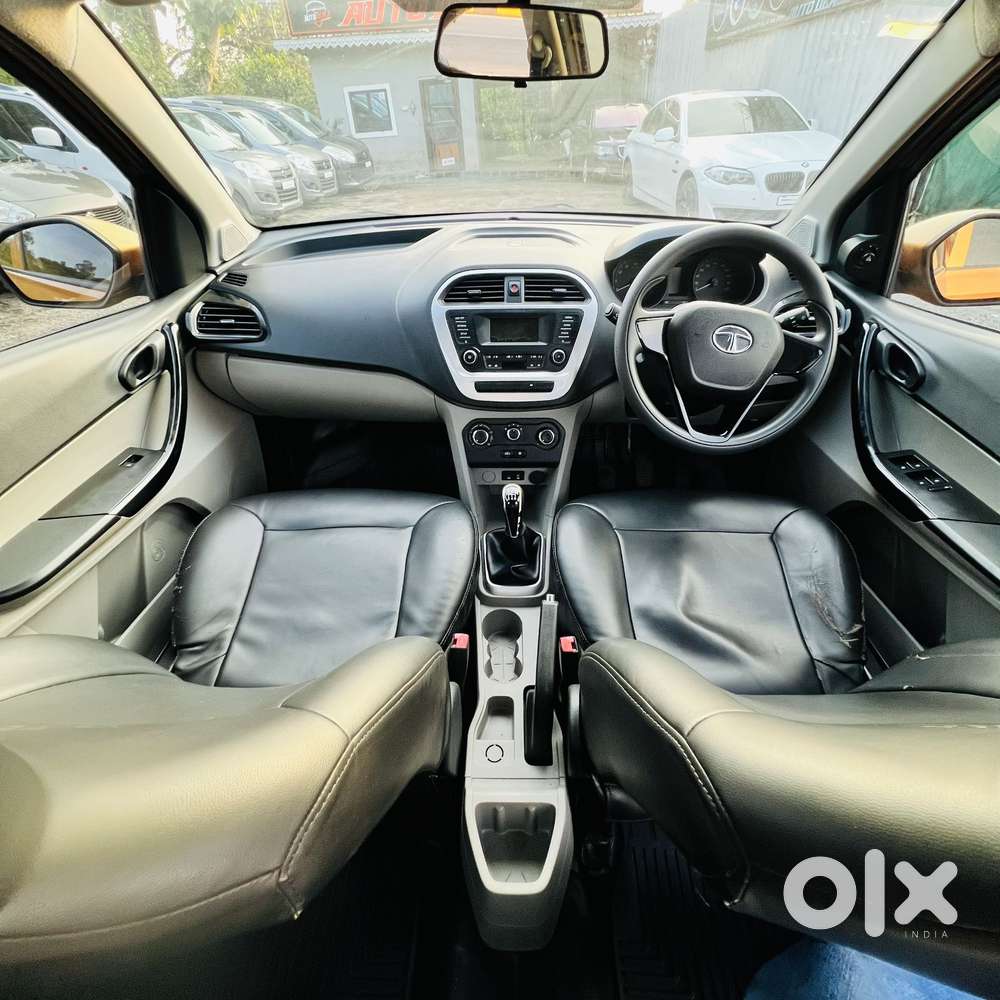 Tata Tiago 1.2 Revotron Xt, 2017, Petrol