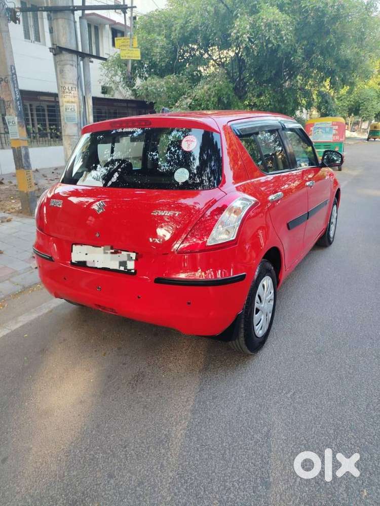 Maruti Suzuki Swift 1.2 Vxi (o), 2017, Petrol