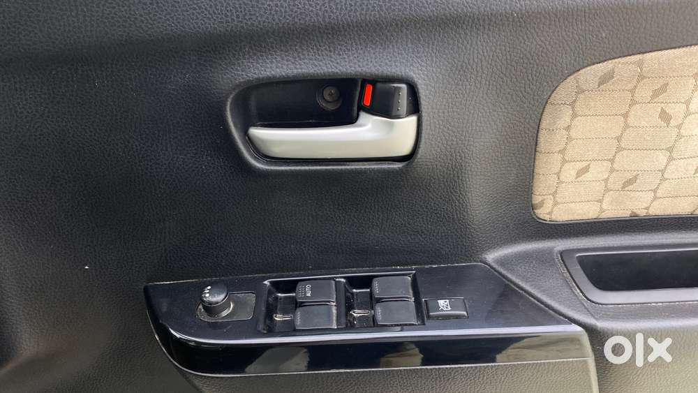 Maruti Suzuki Wagon R 1.0 Vxi, 2017, Petrol