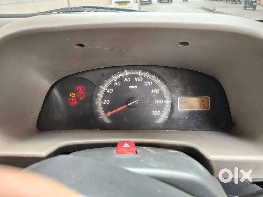 Maruti Suzuki Eeco Smiles 7 Seater Standard, 2015, Cng & Hybrids