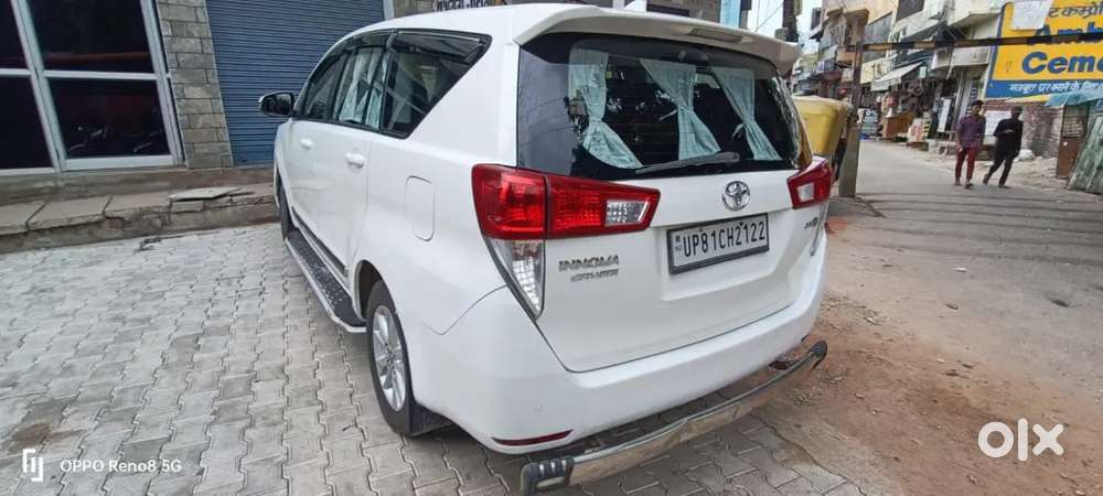 Toyota Innova Crysta 2.4 G Mt 8 Str 2019