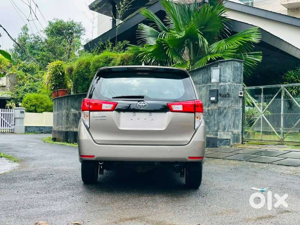 Toyota Innova Crysta 2.4 Gx Limited Edition 7 Str, 2024, Diesel