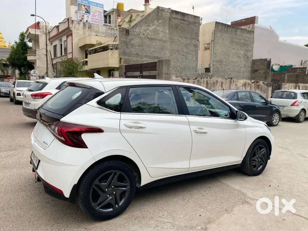 Hyundai New I20 2022 Petrol 7400 Km Driven