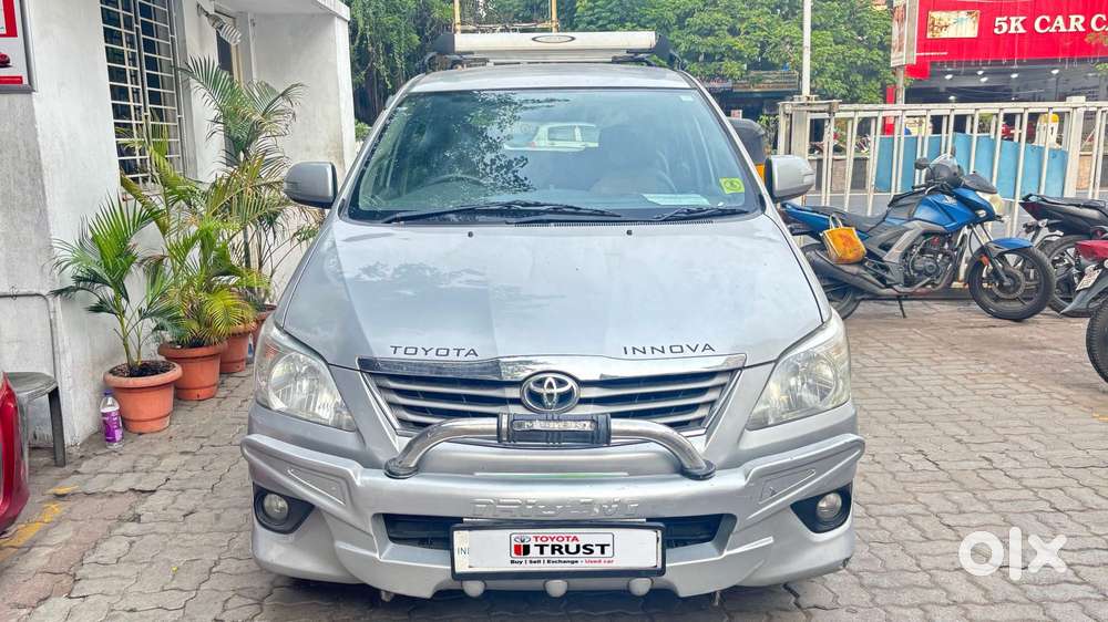 Toyota Innova 2.5 Vx 8 Str Bs-iii, 2012, Diesel
