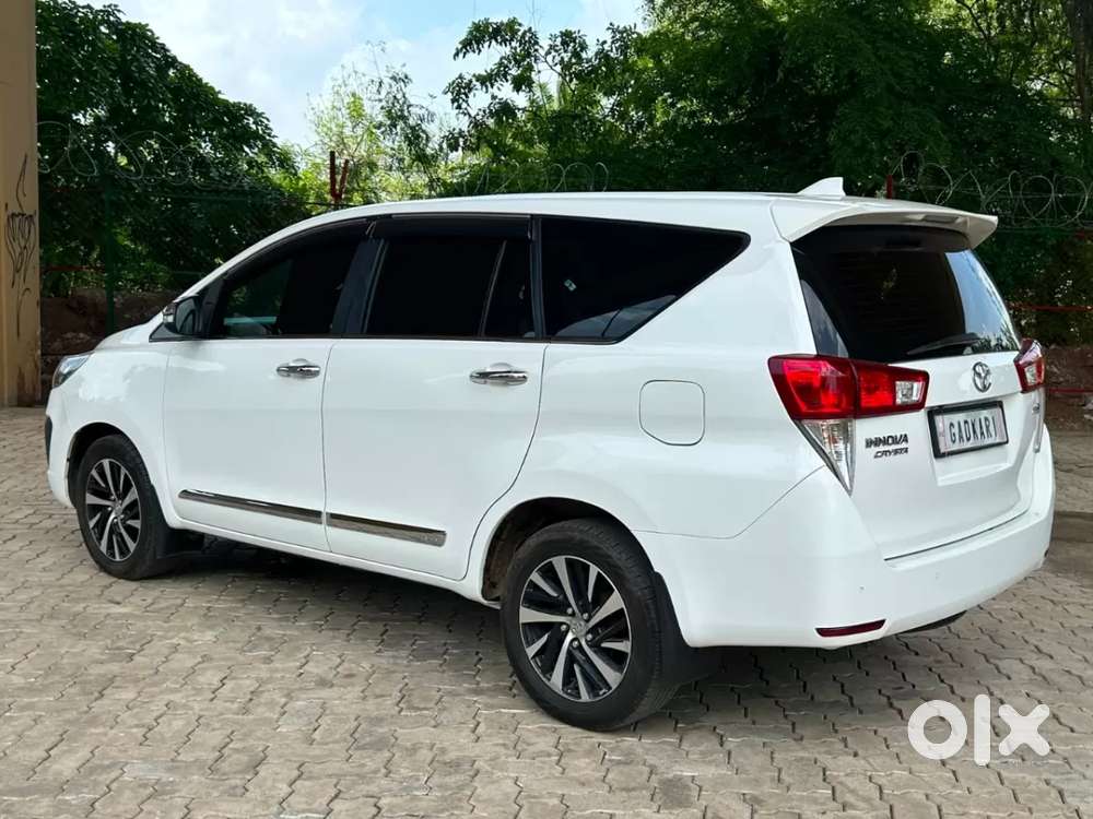 Toyota Innova Crysta [2020-ongoing] 2.4 Zx At 7 Str, 2022, Diesel
