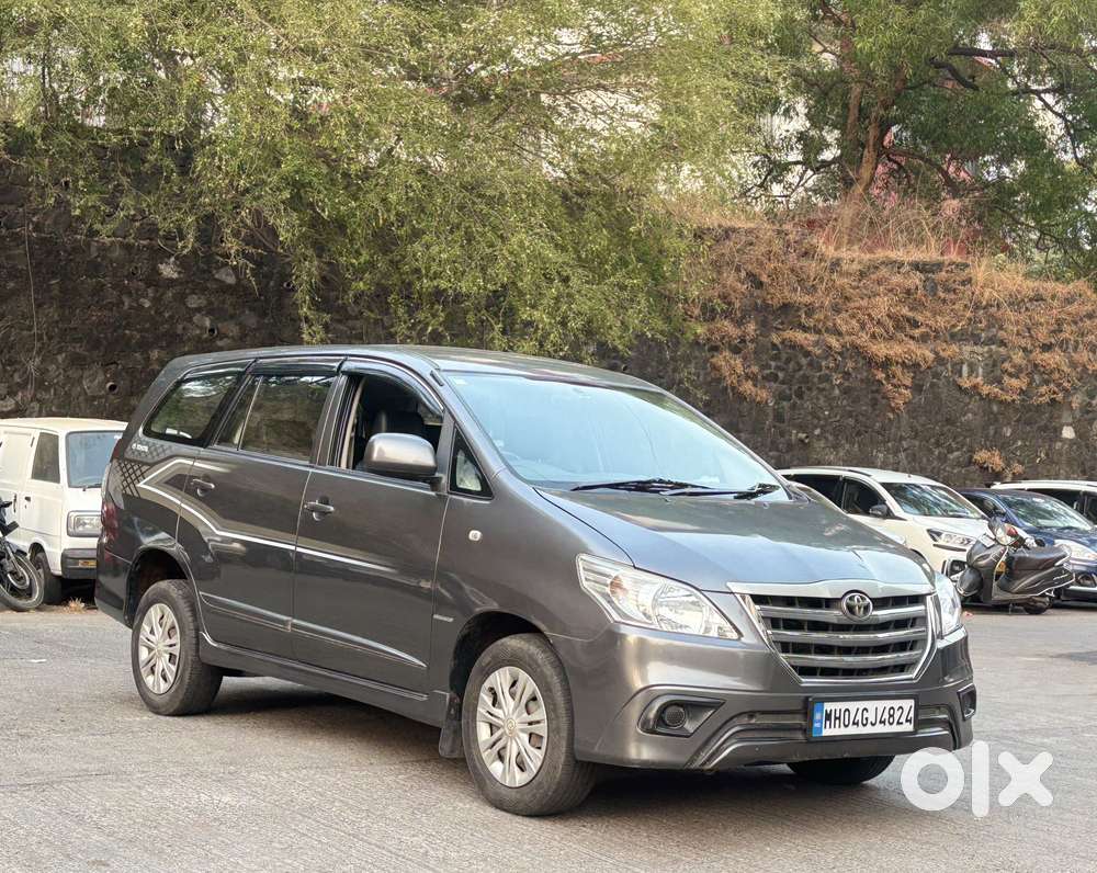 Toyota Innova 2.5 G (diesel) 8 Seater, 2014, Diesel