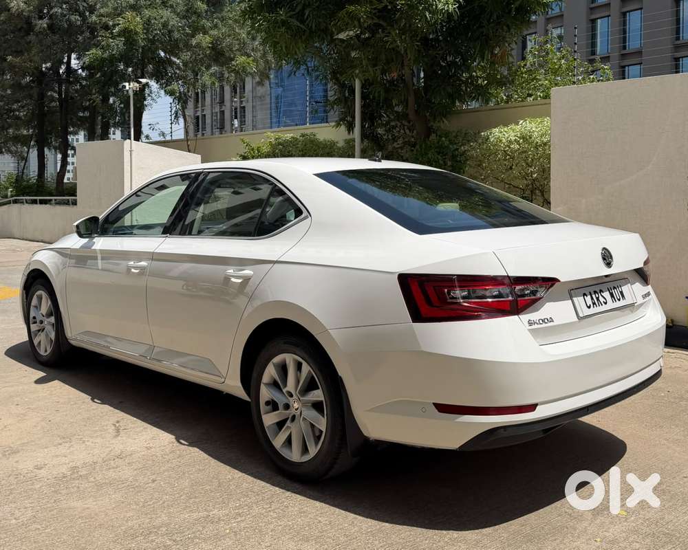 Skoda Superb 2.0 L&k Tsi At, 2020, Petrol