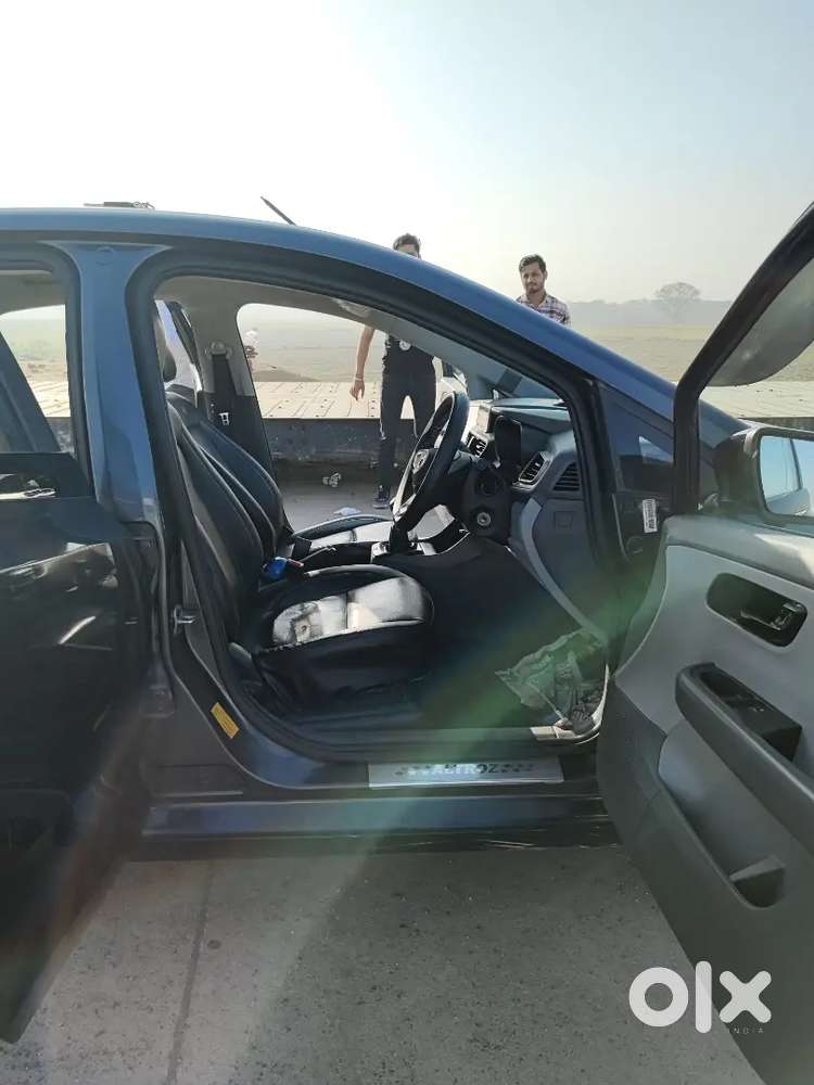 Tata Altroz 1.2 Petrol 2021