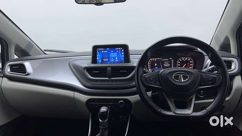 Tata Altroz 1.2 Xza Plus, 2023, Petrol