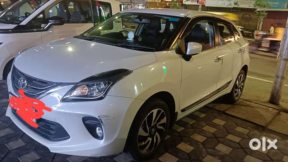 White Colour Toyota Glanza