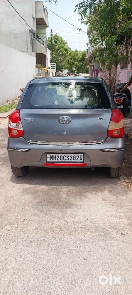 Toyota Etios Liva 2013 Diesel 100000 Km Driven