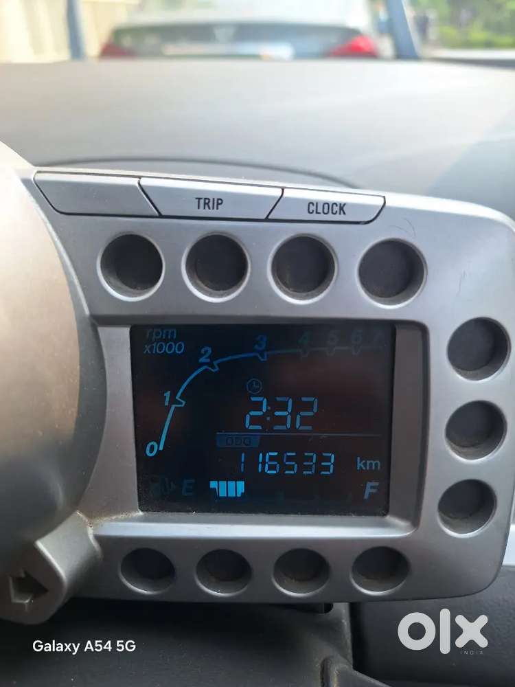 Chevrolet Beat Lt Petrol Manual 2013