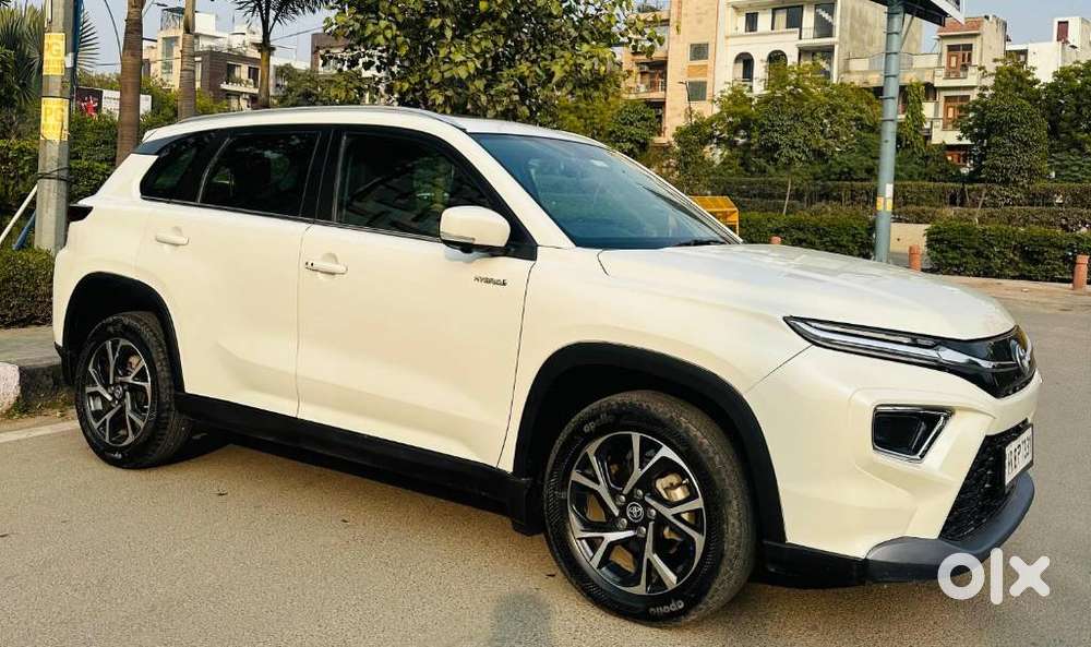 Toyota Urban Cruiser Hyryder 1.5 V Hybrid, 2024, Petrol