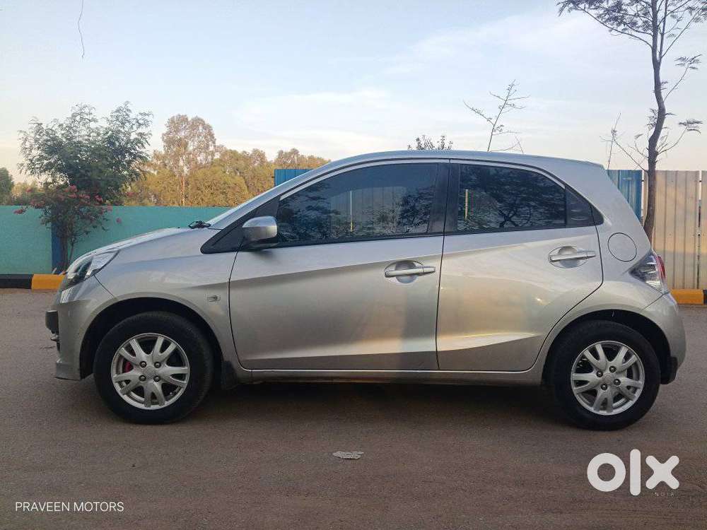 Honda Brio 2011-2013 V Mt, 2013, Petrol