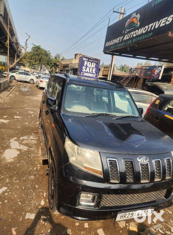 Mahindra Tuv 300 Mhawk100 T8, 2015, Diesel