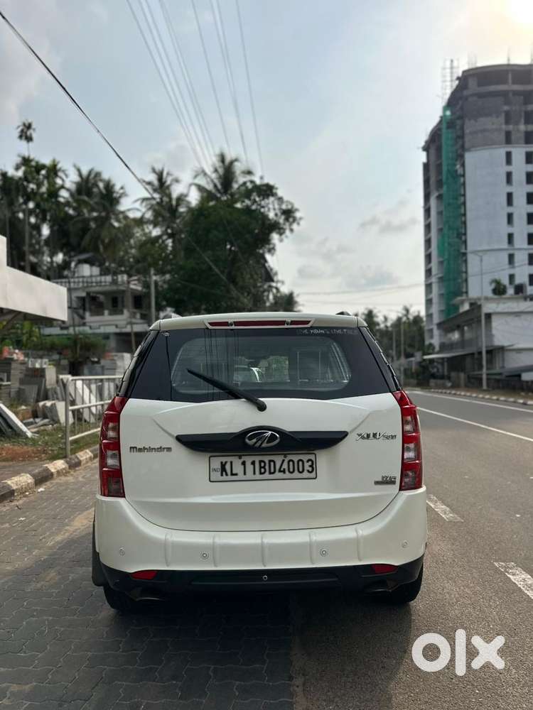 Mahindra Xuv500 At W6 2wd, 2016, Diesel
