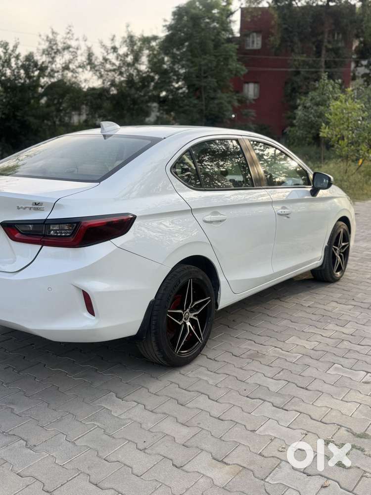 Honda City V Mt Exclusive, 2022, Petrol