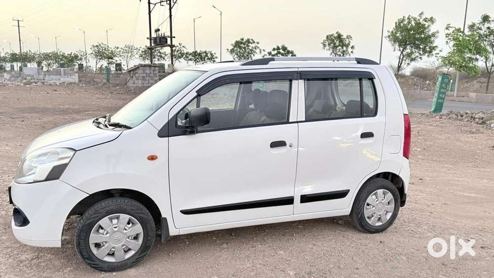 Maruti Suzuki Wagon R 2012 Petrol Well Maintained