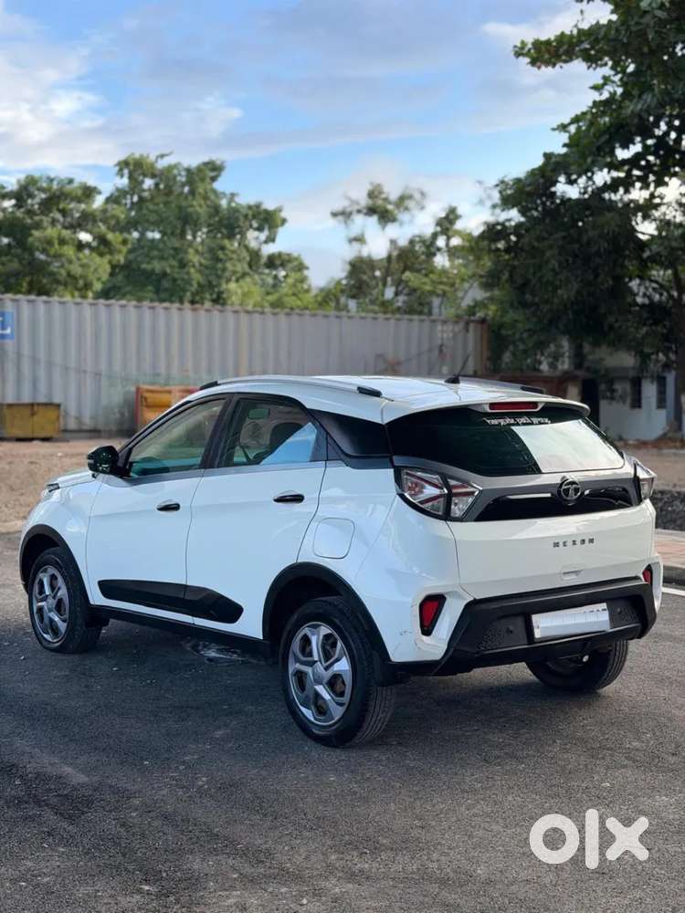Tata Nexon 1.5 Revotorq Xm, 2021, Diesel